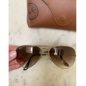 Ray Ban Classic Aviators- tan & gold